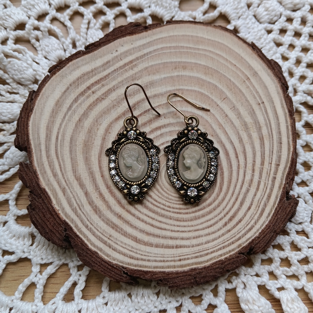 Vintage Faux Cameo Earrings with Gold Accents